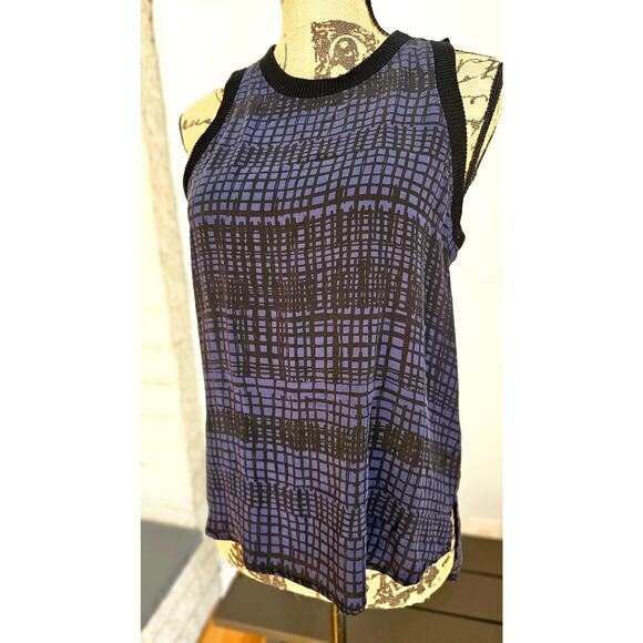 Michael Stars 100% Silk Sleeveless Blouse, Black Blue Geometric Top, Sx XS - Picture 2 of 9